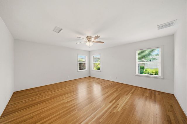 6323 Cindy Lane, Houston, TX 77008