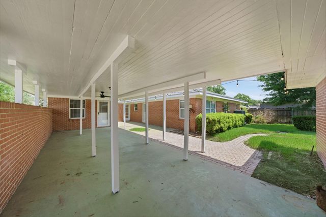 6323 Cindy Lane, Houston, TX 77008