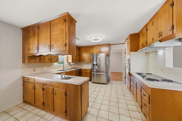6323 Cindy Lane, Houston, TX 77008
