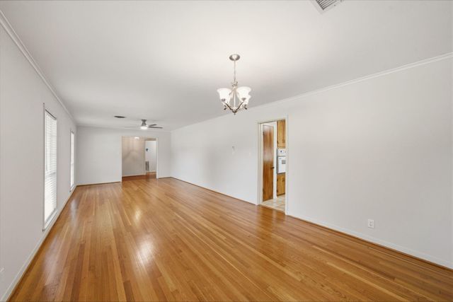 6323 Cindy Lane, Houston, TX 77008
