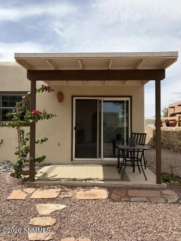 1015 Galvan Drive, Las Cruces, NM 88005