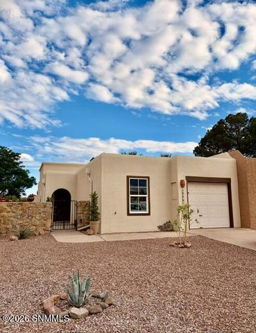 1015 Galvan Drive, Las Cruces, NM 88005