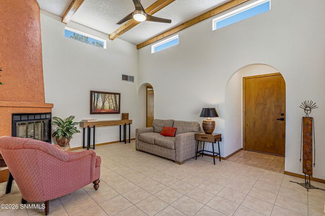 1015 Galvan Drive, Las Cruces, NM 88005