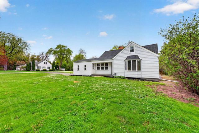 305 Leanore LANE, Brookfield, WI 53005