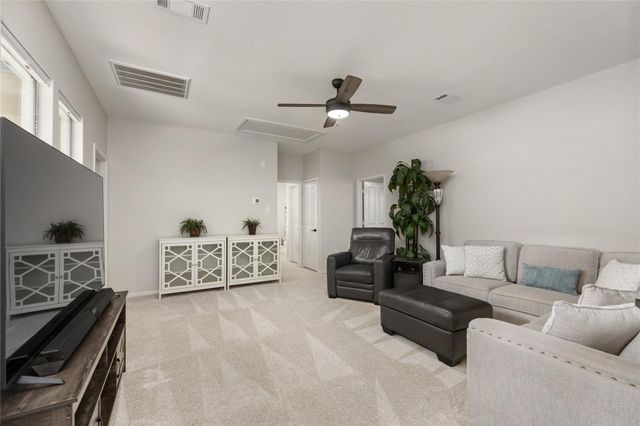 6 Culverdale Place, The Woodlands, TX 77382
