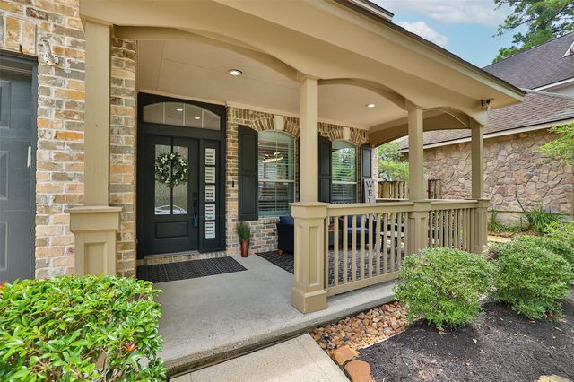 6 Culverdale Place, The Woodlands, TX 77382