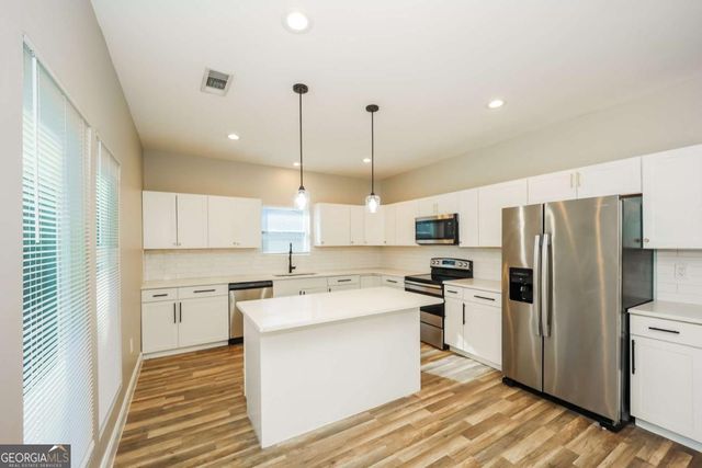 1433 Willow Drive, Riverdale, GA 30296