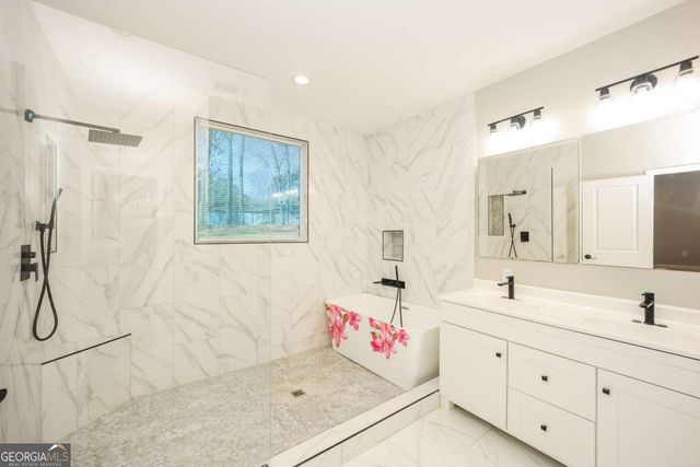 1433 Willow Drive, Riverdale, GA 30296