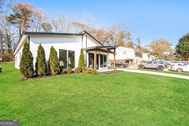 1433 Willow Drive, Riverdale, GA 30296