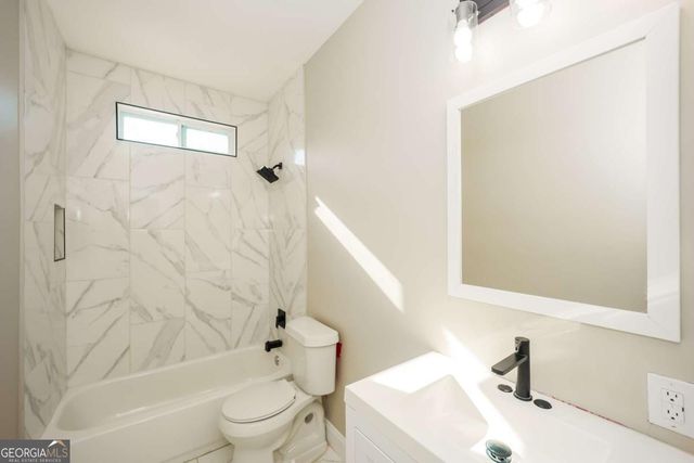 1433 Willow Drive, Riverdale, GA 30296