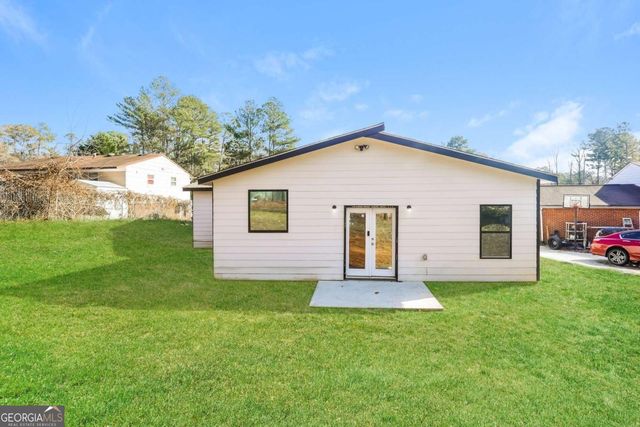 1433 Willow Drive, Riverdale, GA 30296