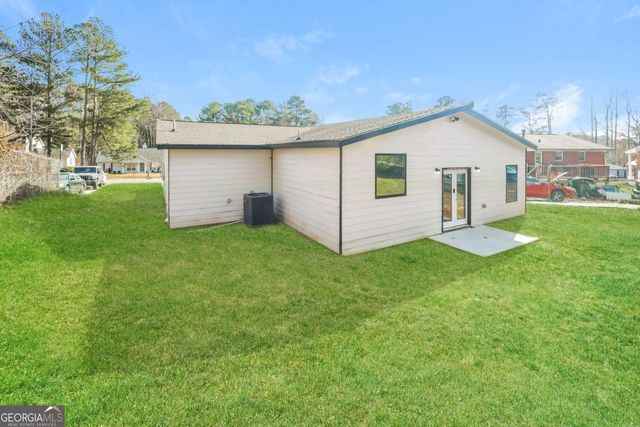 1433 Willow Drive, Riverdale, GA 30296