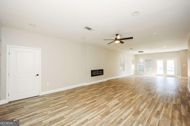 1433 Willow Drive, Riverdale, GA 30296