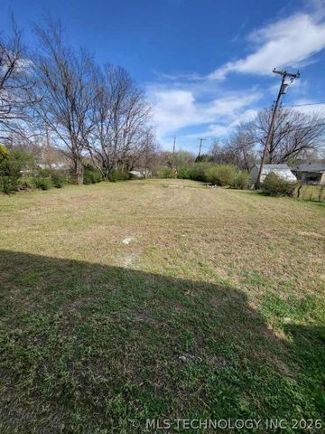 4145 S 41ST West Avenue, Tulsa, OK 74107