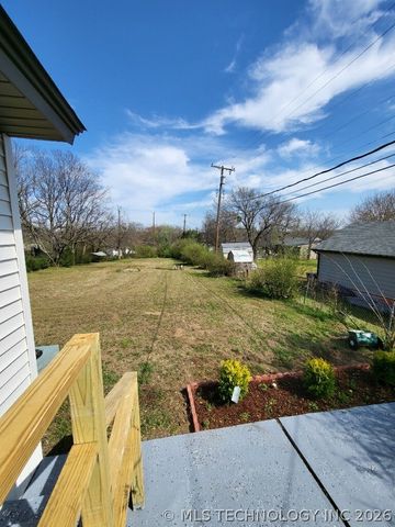 4145 S 41ST West Avenue, Tulsa, OK 74107