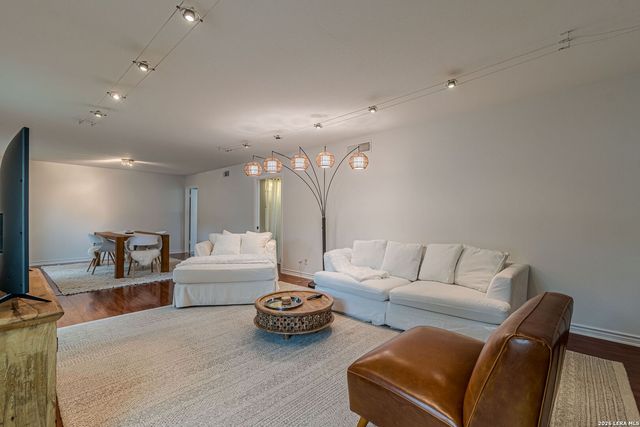 7500 Callaghan Rd Apt 262, San Antonio, TX 78229