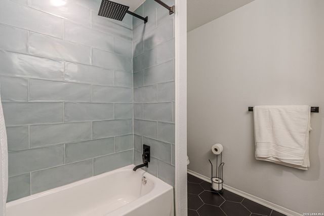 7500 Callaghan Rd Apt 262, San Antonio, TX 78229