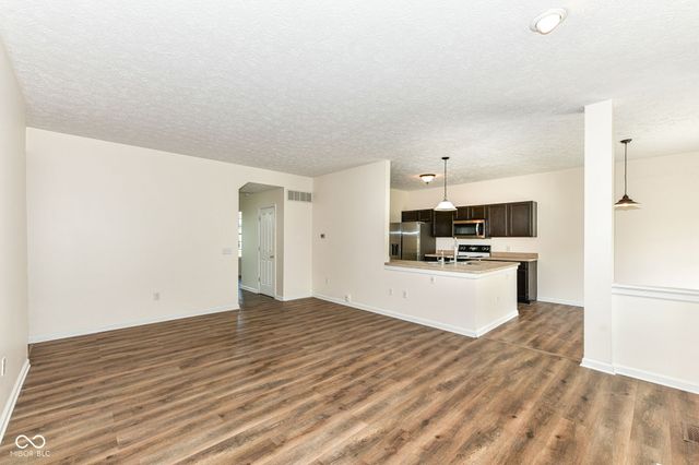 5249 Hickory Lake Drive, Indianapolis, IN 46235