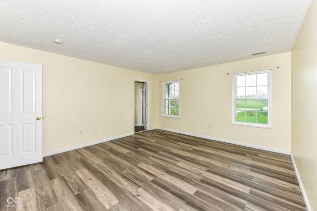 5249 Hickory Lake Drive, Indianapolis, IN 46235