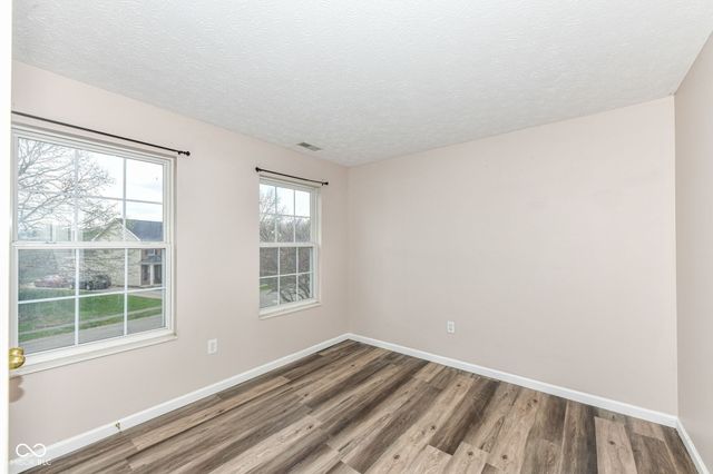 5249 Hickory Lake Drive, Indianapolis, IN 46235