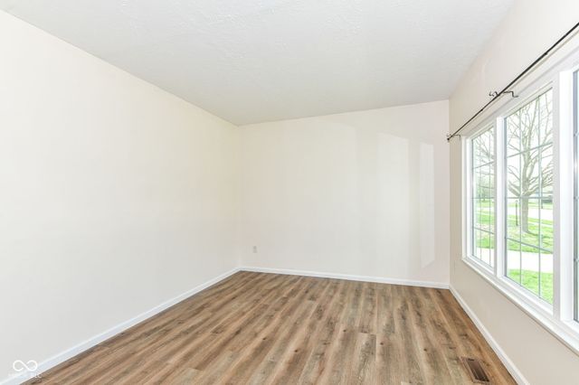 5249 Hickory Lake Drive, Indianapolis, IN 46235