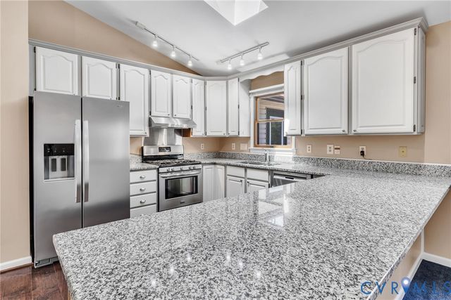 1120 Dillard St, Tappahannock, VA 22560