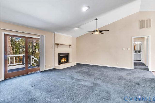 1120 Dillard St, Tappahannock, VA 22560