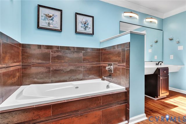 1120 Dillard St, Tappahannock, VA 22560