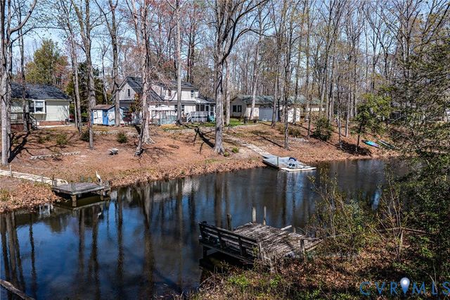 1120 Dillard St, Tappahannock, VA 22560