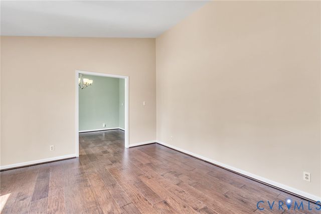 1120 Dillard St, Tappahannock, VA 22560