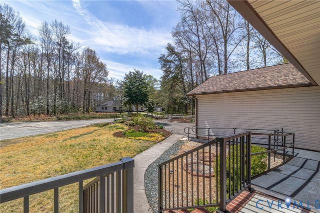 1120 Dillard St, Tappahannock, VA 22560