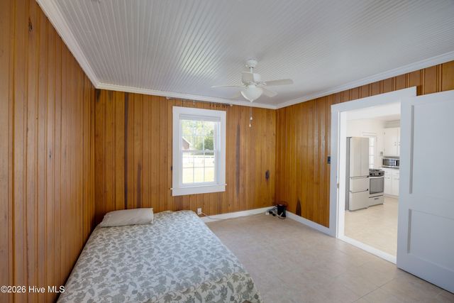 322 River Road, Washington, NC 27889