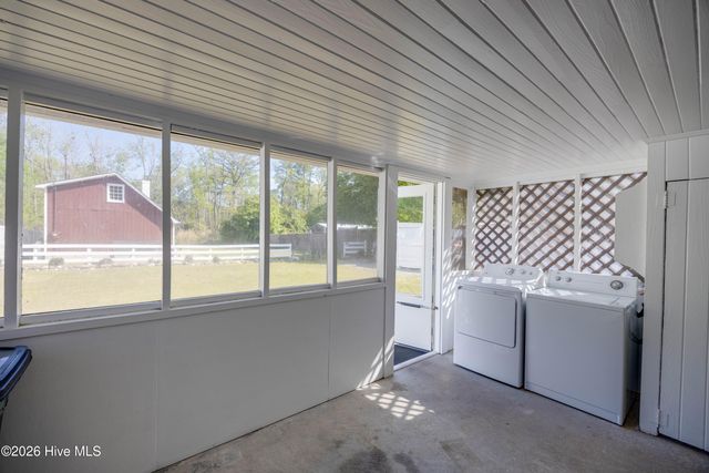 322 River Road, Washington, NC 27889
