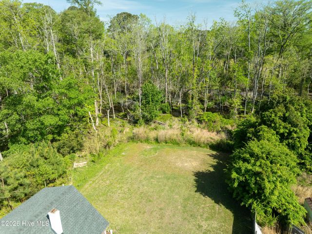 322 River Road, Washington, NC 27889