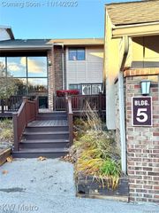 11773 Sycamore Drive 25, Plymouth, MI 48170