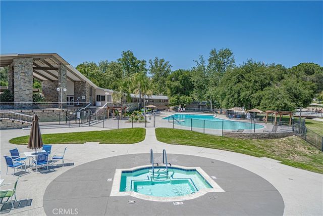 19545 Brendle, Newhall, CA 91321