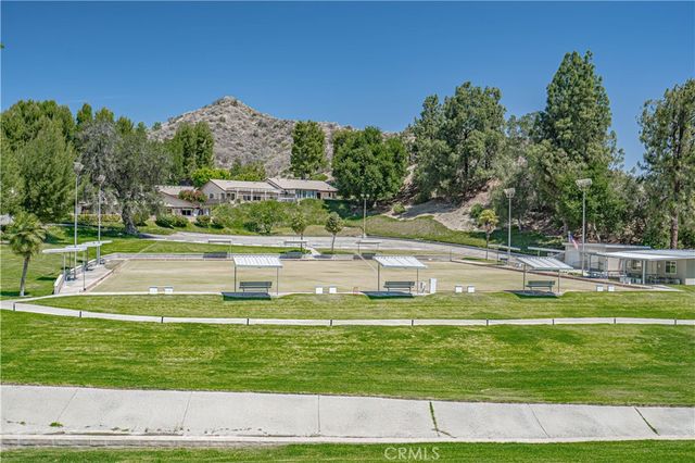 19545 Brendle, Newhall, CA 91321
