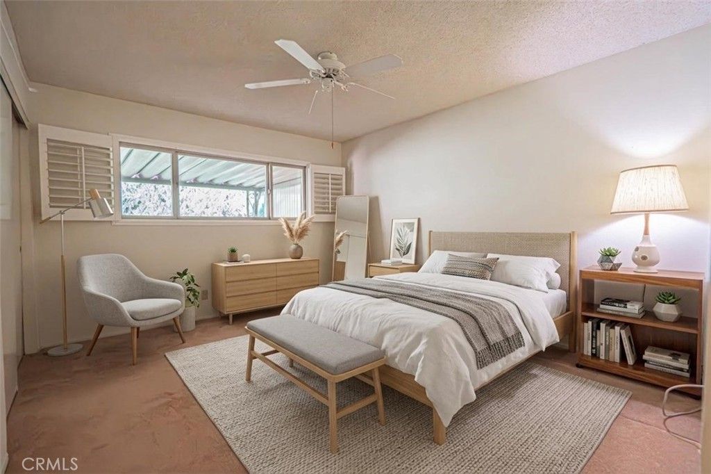 Image 12 of property listing at 19545 Brendle, Newhall, CA 91321