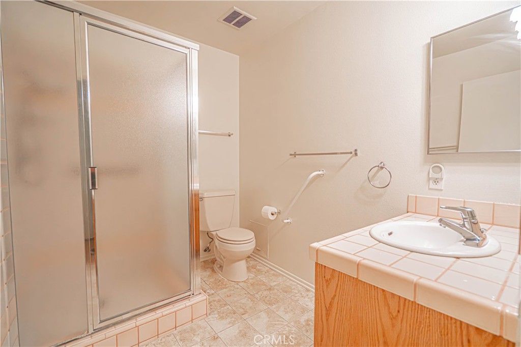 Image 14 of property listing at 19545 Brendle, Newhall, CA 91321