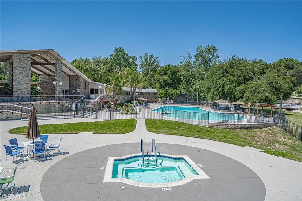 Image 25 of property listing at 19545 Brendle, Newhall, CA 91321