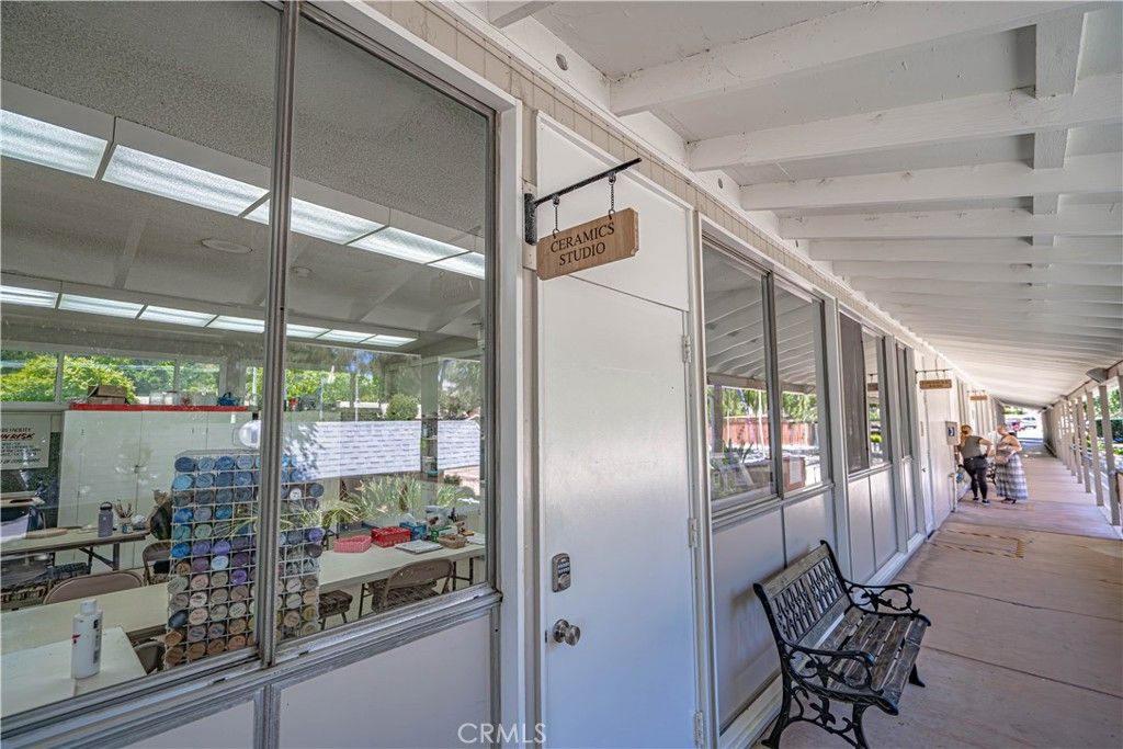 Image 38 of property listing at 19545 Brendle, Newhall, CA 91321