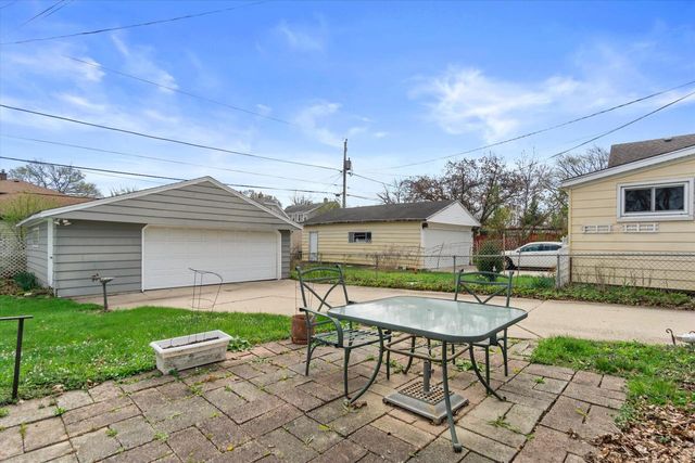 2706 71st STREET, Milwaukee, WI 53219