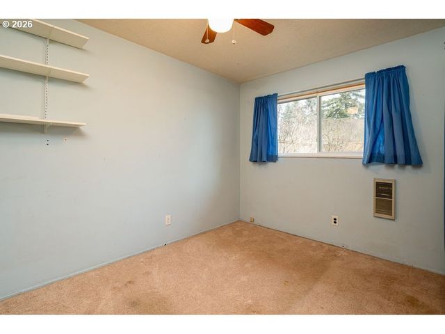 6943 Se TENINO St, Portland, OR 97206