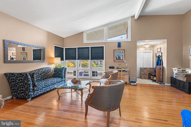 8308 COBDEN RD, Glenside, PA 19038