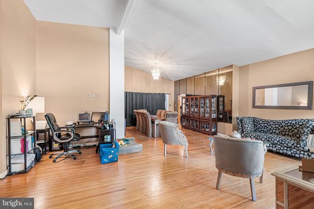 8308 COBDEN RD, Glenside, PA 19038