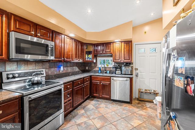 8308 COBDEN RD, Glenside, PA 19038