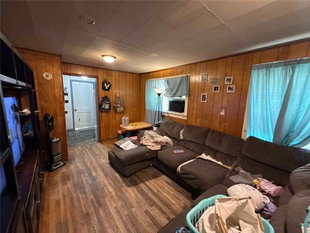 109 Hillside Drive, Chickasaw, AL 36611