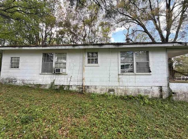 109 Hillside Drive, Chickasaw, AL 36611