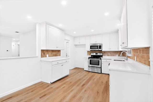 7609 Deaver Drive, North Richland Hills, TX 76180