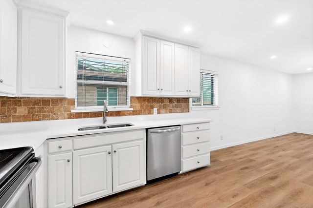 7609 Deaver Drive, North Richland Hills, TX 76180